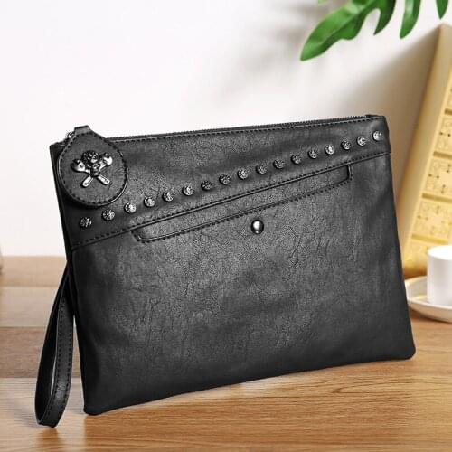 New Fashion Rivets Handbag Mens Skull Clutch Envelope Bag Casual Purse Handbag for Male Shoulder Bag Free Shipping