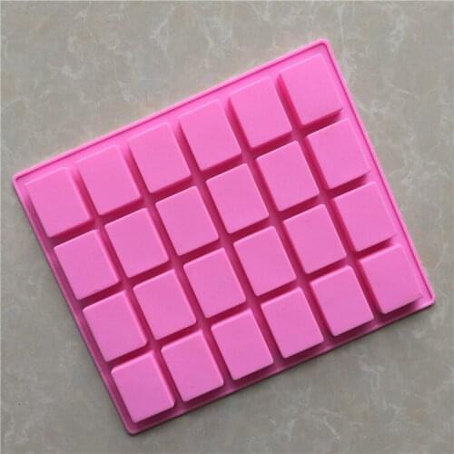 Spot Wholesale 24 Even small square silicone cake mold Chocolate mold XG654