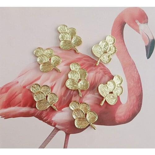 10 pcs/lot DIY Jewelry Accessories Alloy Creative Gold Leaf Pendant Buttons Christmas Ornaments Jewelry Earrings Choker Hair