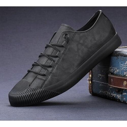 2020 Mens Sneakers Breathable Hiking Shoes Mountain Outdoor Shoes Climbing Tourism Hunting Shoes Non-slip shoes