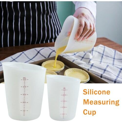 Silicone Measuring Cup with Scale 250/500ml Flour Milk Oil Measuring Tool Kitchen Baking Tool for Making Dessert Egg Tart Cake