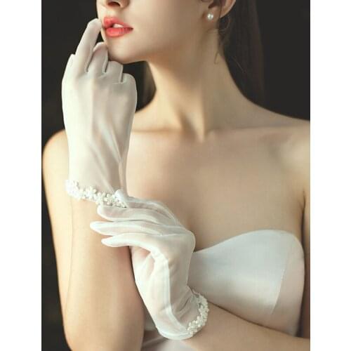 Elegant Bridal Wrist Gloves Breathable Mesh Beading Flowers-Art Finger Gloves for Wedding Travel Studio Photo Daily Life WG003-1