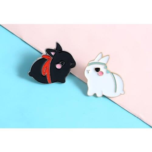 Cute Cartoon Couple Rabbit Lapel Enamel Pins Black White Valentines Day present Brooches Badges Women Pins Jewelry wholesale
