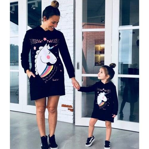 Family Cartoon Unicorn Print Mother Daughter Dress Long-Sleeved Mommy and Me Hooded Sweatshirt Kids Family Matching Clothes