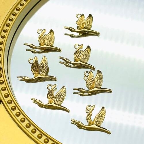 10Pcs Gold Color Metal Swan Charms Vintage Alloy Animal Pendants For Necklace Earrings Bracelet DIY Accessories Jewelry Findings