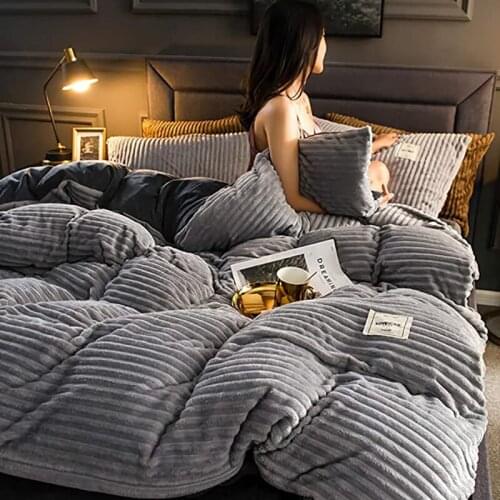 Warm Winter Duvet Cover Coral Fleece Duvet Cover Queen Size Bed Flannel Blanket Velvet Duvet Cover Gray Bedspread Household Bedd
