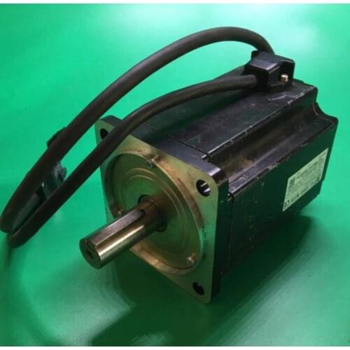 GYS751D5-RC2 servo motor , used in good condition . 80% appearance new , good working