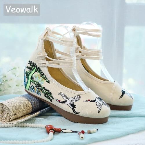 Veowalk Fashion Chinese Style Women Canvas Shoes Ladies Eagles Cotton Embroidered Ankle Strap Flat Platforms Zapatos Mujer