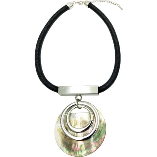 European And American Natural Large Shell Pendant Short Necklace New Personality All-match Ladies Accessories