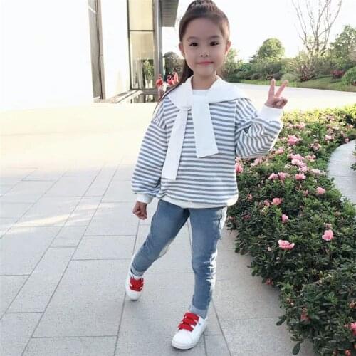 Childrens loose sweater women 2021 spring and autumn clothes new Korean baby T-shirt boys striped shawl top