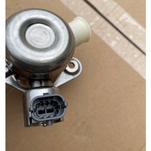 For BOSCH High Pressure Fuel Pump Fits JAGUAR Xe Xf Xj Sedan 2.0L C2Z21985 brand new