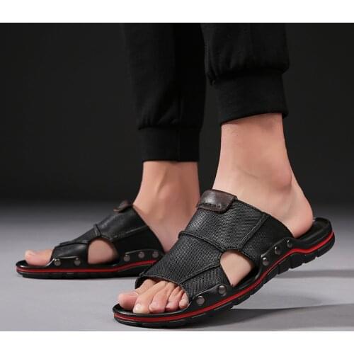 Genuine Leather Men Slippers outdoor Beach Shoes Comfortable Men 2019 Summer Flat Heels Male Slides Luxury brand slippers L5