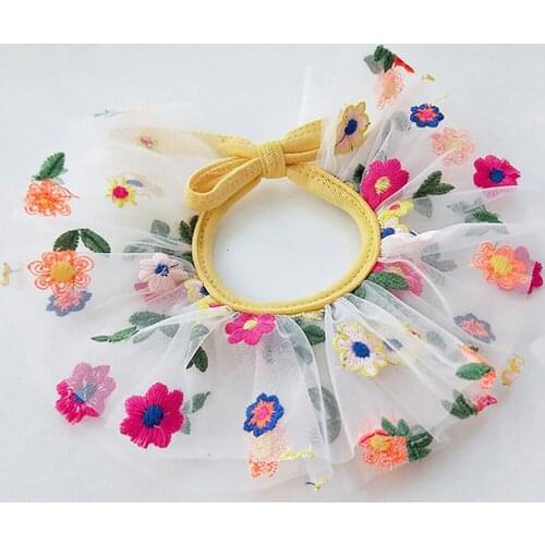1PCS Pet Chinlon Collar Fashion Lovely Adorable Flower Pattern Pet Bib Pet Costume Collar Towel Neckerchief for Pet Costume