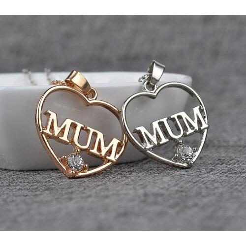 Hollow Love Heart Mothers Day Gift Letter MUM Zircon Pendant Necklace Love Woman Mother Girl Gift Wedding Blessing Jewelry