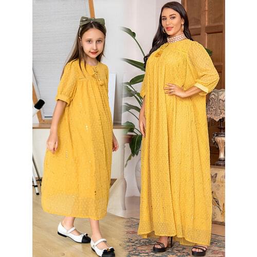 Family Matching Outfits Mom Like Daughter Dress Long Pompoms Arabic Dubai Ethnic Jalabiya Muslim Abaya Gown Evening Party Eid