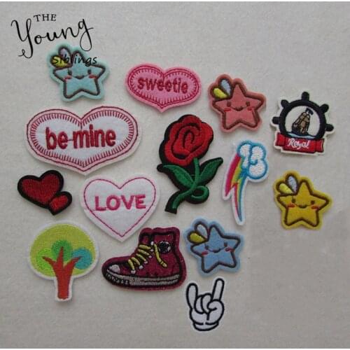 Different style Fashion DIY Patches Iron on patch Fabric Sticker For Clothing Badges Embroidery Appliques Clothing Accessories