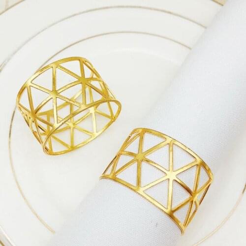 1PC Metal Serviette Rings Gold Geometry Triangle West Dinner Towel Napkin Rings Home Party Wedding Tableware Decoration