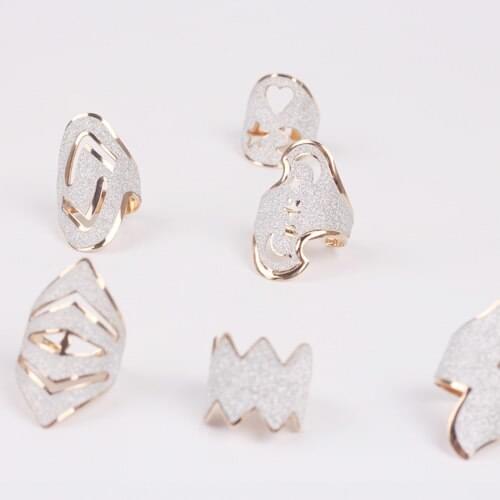 Wholesale 12pcs custom fashion simple jewelry creative ladies stainless steel punk ring decoration send girlfriend small gifts