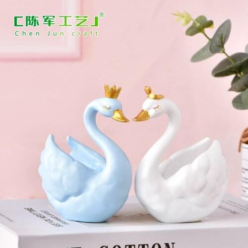 1 Piece Colorful 7cm/11cm Swan Resin Animal Small Statue Little Figurine Crafts Figure Ornament Miniatures gift for kids
