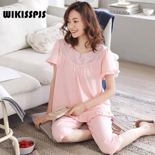WIKISSPJS 2021 Modal Thin Home Wear Summer Leisure Breathable Womens Pajamas Short Sleeve Capris Home Wear Bedroom Set