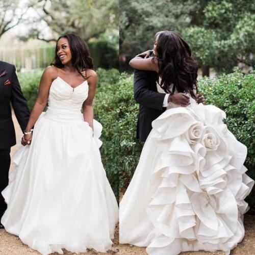 Plus Size Wedding Dresses Sweetheart Pleats Ruffles Wave Beach Wedding Dress African Bridal Gowns
