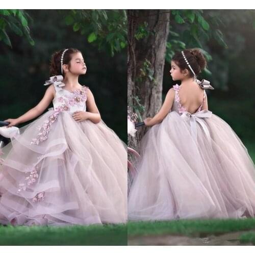 Adorable 2021 Flower Girls Dresses Jewel Neck Hand Made Flowers Beaded Sleeveless Long Birthday Toddler Girl Pageant Gowns Open