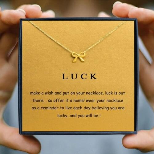 Icareu New Romantic Golden Korean Butterfly Necklace For Girl Gold Alloy Short Clavicle Simple Women Chain With Gift Box Jewelry