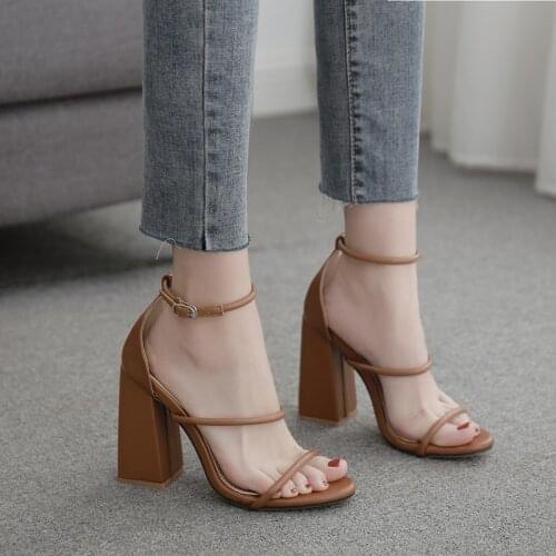Women Fashion Buckle Strap Square High Heels Sandals Summer Peep Toe Ladies Shoes Sexy Gladiator Sandalias Size 35-42