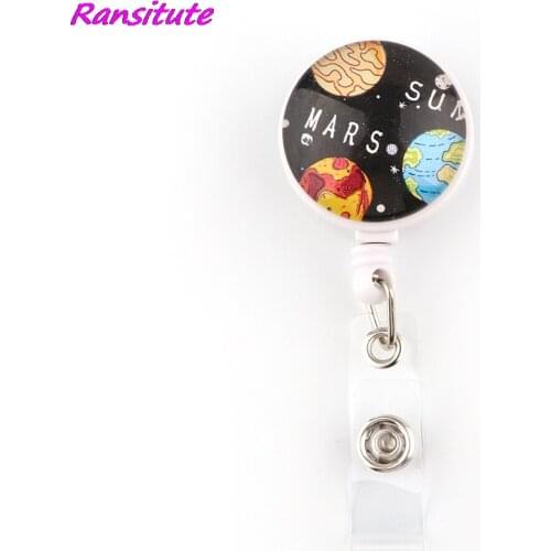 R2083 1pcs High Quantity Creative Planet Universe Retractable Badge Reel Clip Child Kid Exquisite Ic Card Fashion Badge Holder