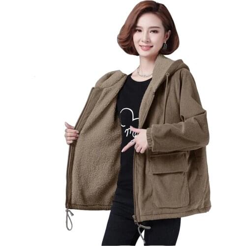 Plus Velvet Thicken Corduroy Jacket Women Autumn Winter Hooded Short Coat Casual Top Plus Size L-5XL Loose Warm Outerwear KW254