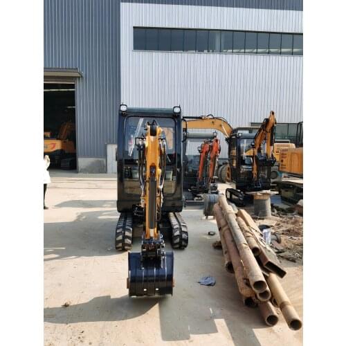 Mini 1.8Ton Digger Small Crawler Excavator Machine For Garden Construction Building
