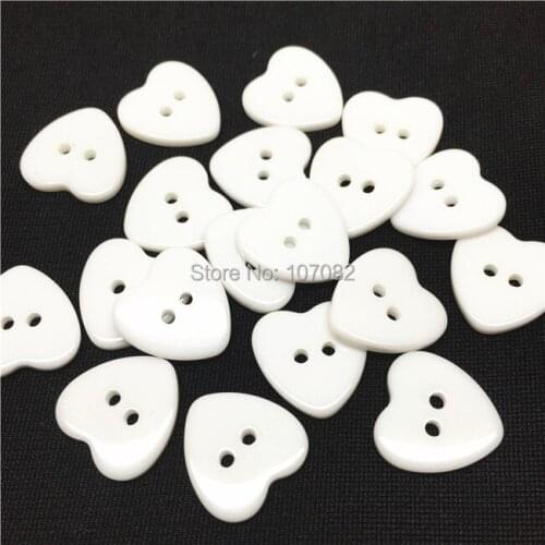 100pcs 15mm White Heart Resin Buttons 2 Holes Sewing Crafts Shirt Buttons For Scrapbooking Cardmaking