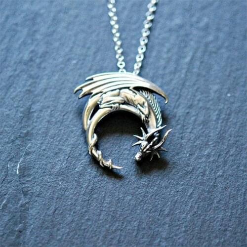 Domineering Dragon Shaped Silver Color Temperament Women Necklaces Wedding Anniversary Charm Pendant Necklace Party Jewelry
