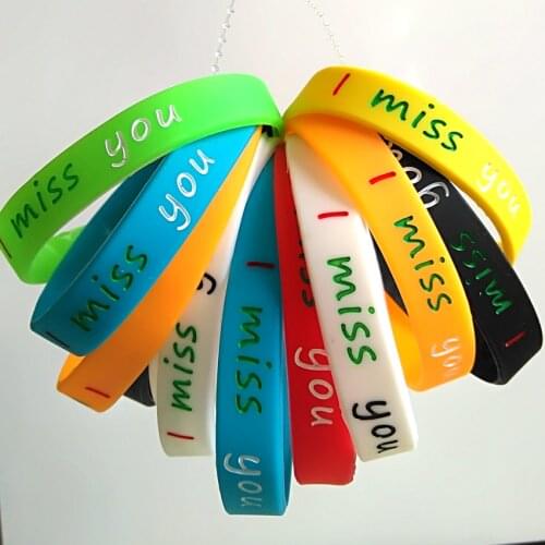 Wholesale 50pcs Men Women Fashion Wristbands Classic Colors " I Miss you " Silicone Bracelet Rubber Casual Beautiful Jewelry