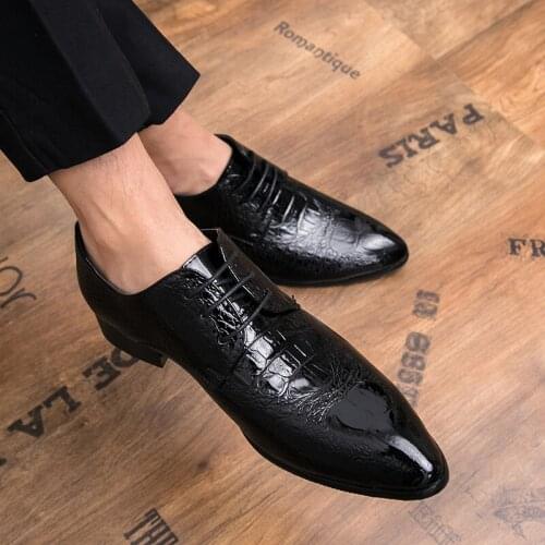 Designer Fashion Pointed Toe Leisure Comfy Soft Casual Loafers Shoes Luxury Brand Men Oxford Shoes for Men Gentleman Shoes IV