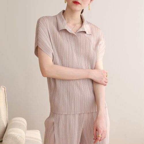 Miyake bat sleeve fashion all-match T-shirt for summer Miyake pleated