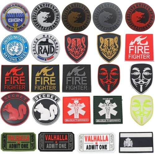 2020 New PVC Spain Flag Patch Viking Wolf Firefighter Rescuer Green Vendetta Brand Mask Honor Medal Military Badge Tactics Patch