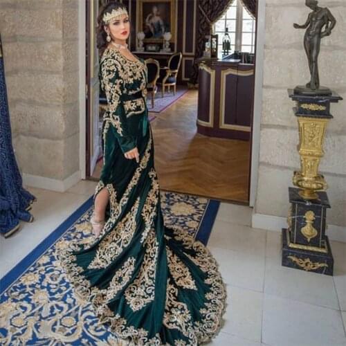 Green Velour Gold Embroidery A-line Algerian Evening Dress With Train Sexy V neck Long Sleeves Moroccan Kaftan Arabic Prom Gown