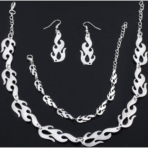 2020 Wholesale Streetwear Flame Unisex Choker Necklace Punk Style Gold Black Pendant Necklace Rock Chain Jewelry Accessories