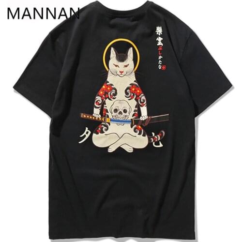 MANNAN 2018 Streetwear Japan Style Ukiyo E Funny Samurai Cat TShirts Mens Short Sleeve T-shirts Hip Hop Embroidery Tees