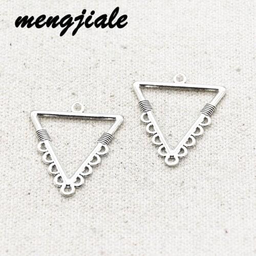 15Pcs/lot Metal Alloy Vintage triangle connector Charms For Jewelry Diy Findings connector pendant 32*28m'm