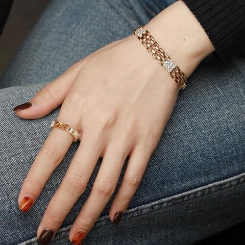 AAA Zircon Watch Band Bracelets Brass With 18K Gold Statement Designer T Show Runway Gown Jewelry Rare INS Japan Korean