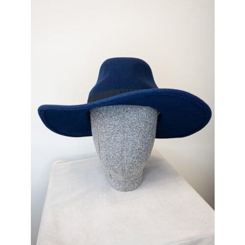 Daria Tishchenko Millinery Women's Accessories