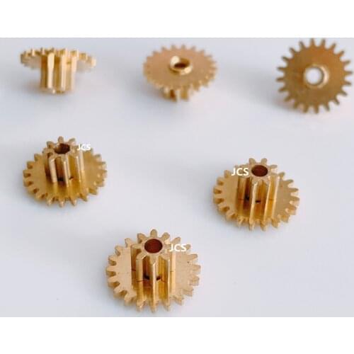 Dual metal copper gear 0.5 Modulus 8 20 teeth 0.5M 8T+20T For 2mm diameter Double Gear Outer diameter 10.8 mm