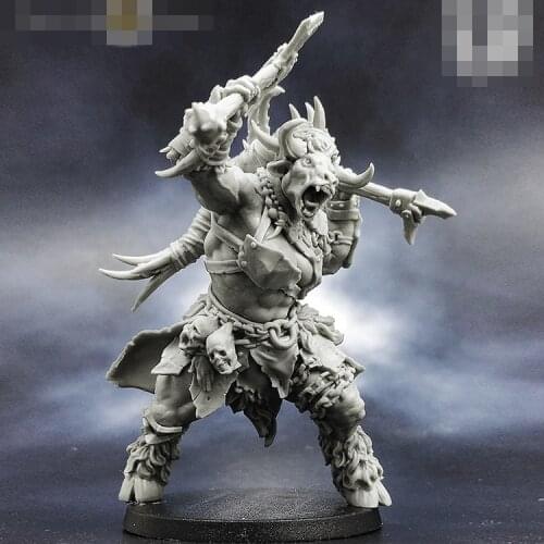 50mm Female Minotaur Resin Model figure GK Fantasy theme Animal warrior Unassembled and unpainted kit