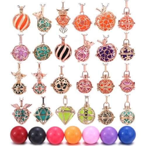 TYLFNL Necklaces