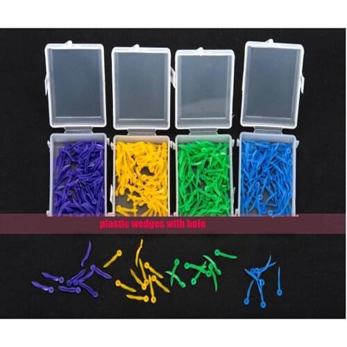 400pcs Dental Plastic Wedges Plastic 4color with holes Mixed Colors Dentist Products