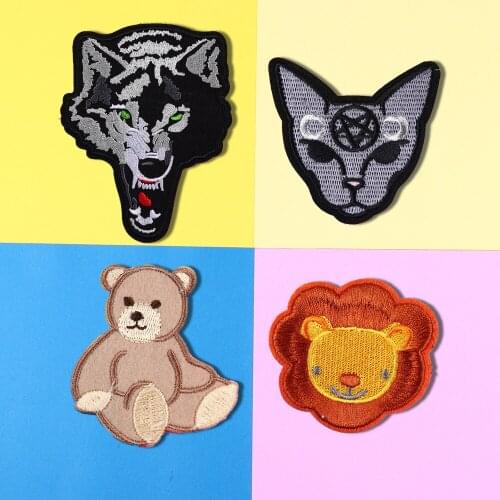 Animal Wolf Lion Patches Cartoon Black cat head Badges Cute bear Iron On Patches For Kids Clothing Stickers T-shirt Applique
