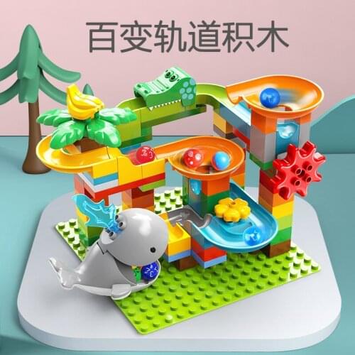 Large-particle Childrens Building Blocks Are Compatible with Ball-changing Slideway Building Block Table Accessories