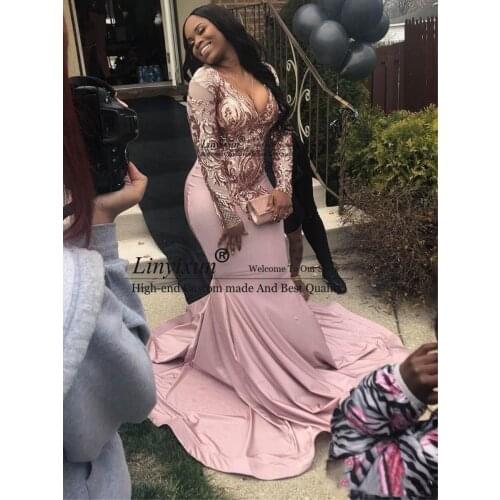Long Sleeve Mermaid Prom Dresses 2019 New Sequined Deep V Neck Sweep Strain Illusion Formal Evening Dress Party Gowns Custom